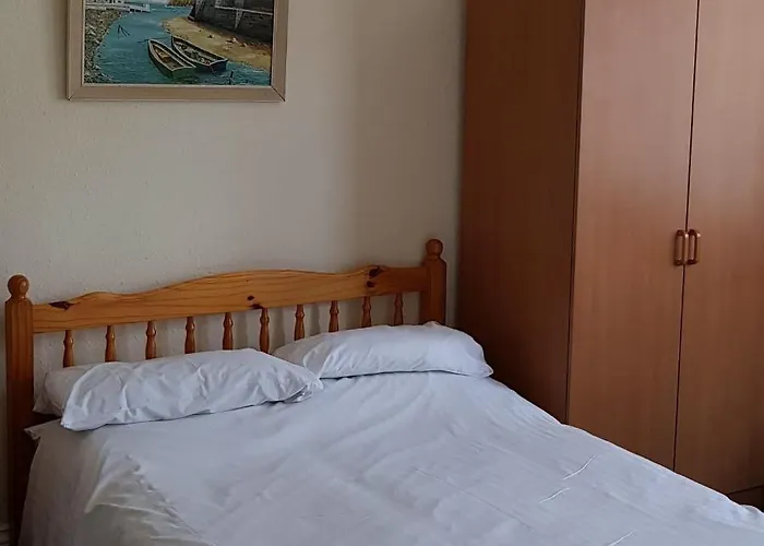 Glen Villa Flat 1 4 berth G